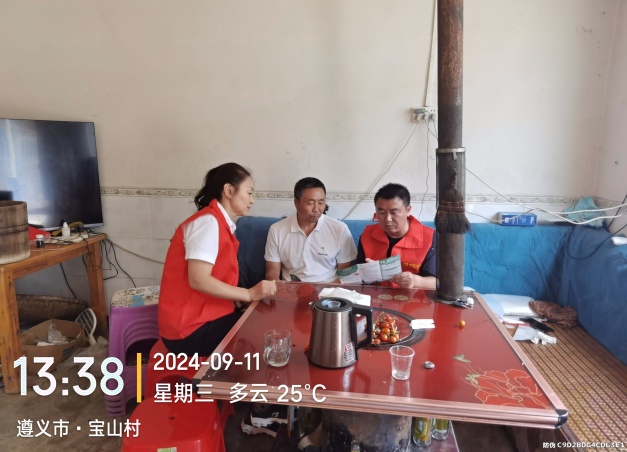 中国人寿金融知识进农村图片3.jpg