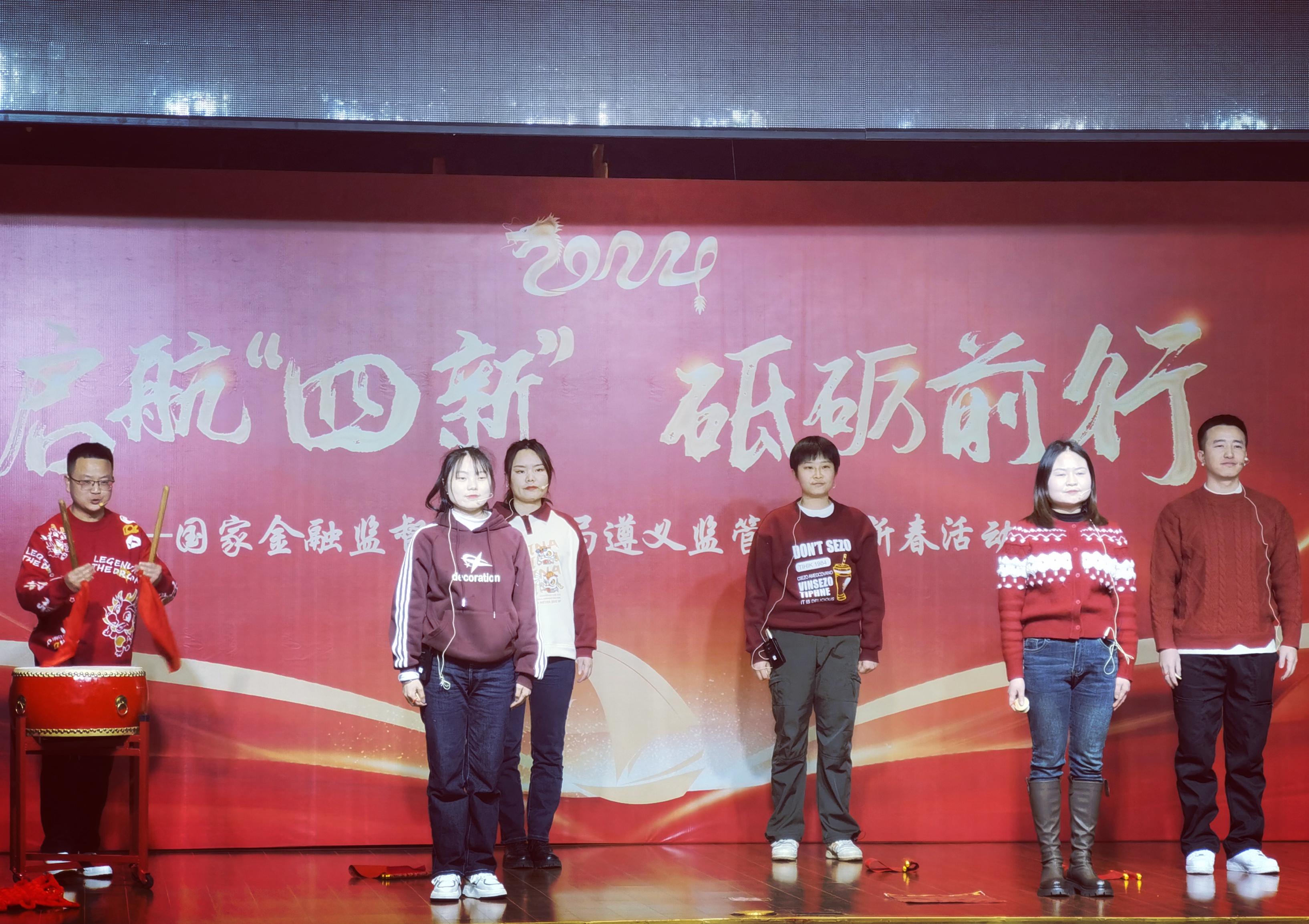 8228fa3a1e04c86d42a868a9fbe3353.jpg